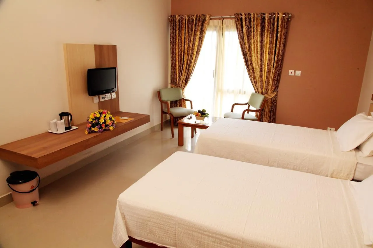 Hotel Polariz Parassinikkadavu