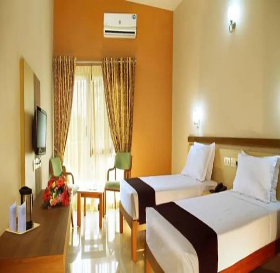 ***  Hotel Polariz Parassinikkadavu India