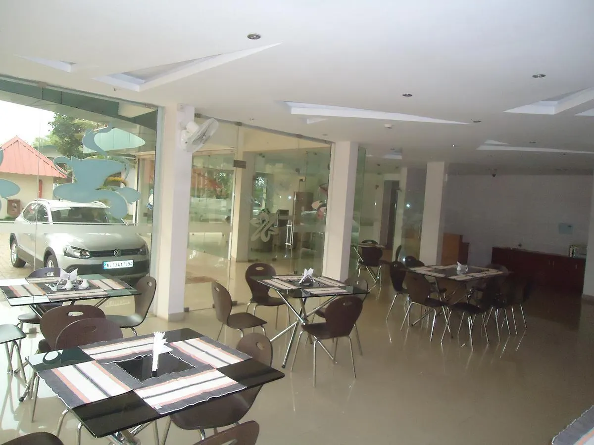 Hotel Polariz Parassinikkadavu Hindistan